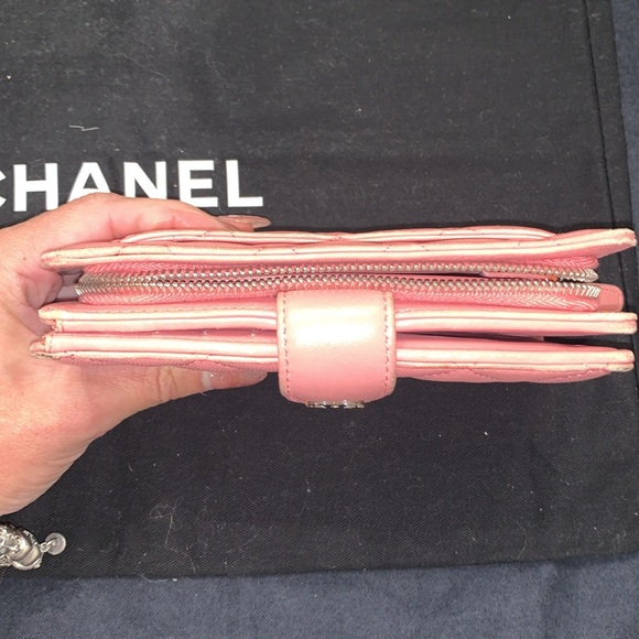 Chanel quilted lamb skin wallet